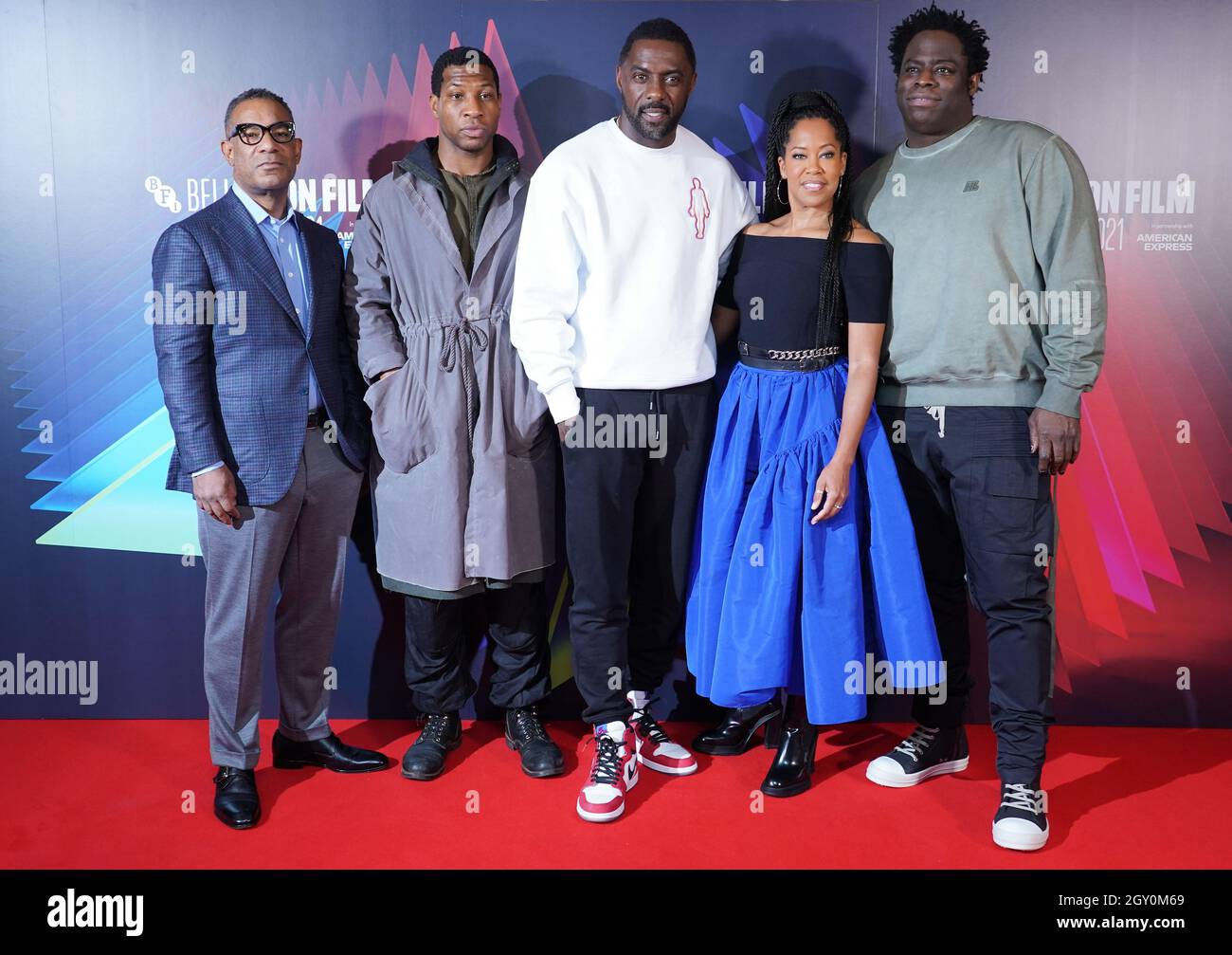 James Lassiter, Jonathan Majors, Idris Elba, Regina King e Jeymes Samuel alla conferenza stampa Harder Ke Fall al Mayfair Hotel di Londra durante il BFI London Film Festival. Data foto: Mercoledì 6 ottobre 2021. Foto Stock