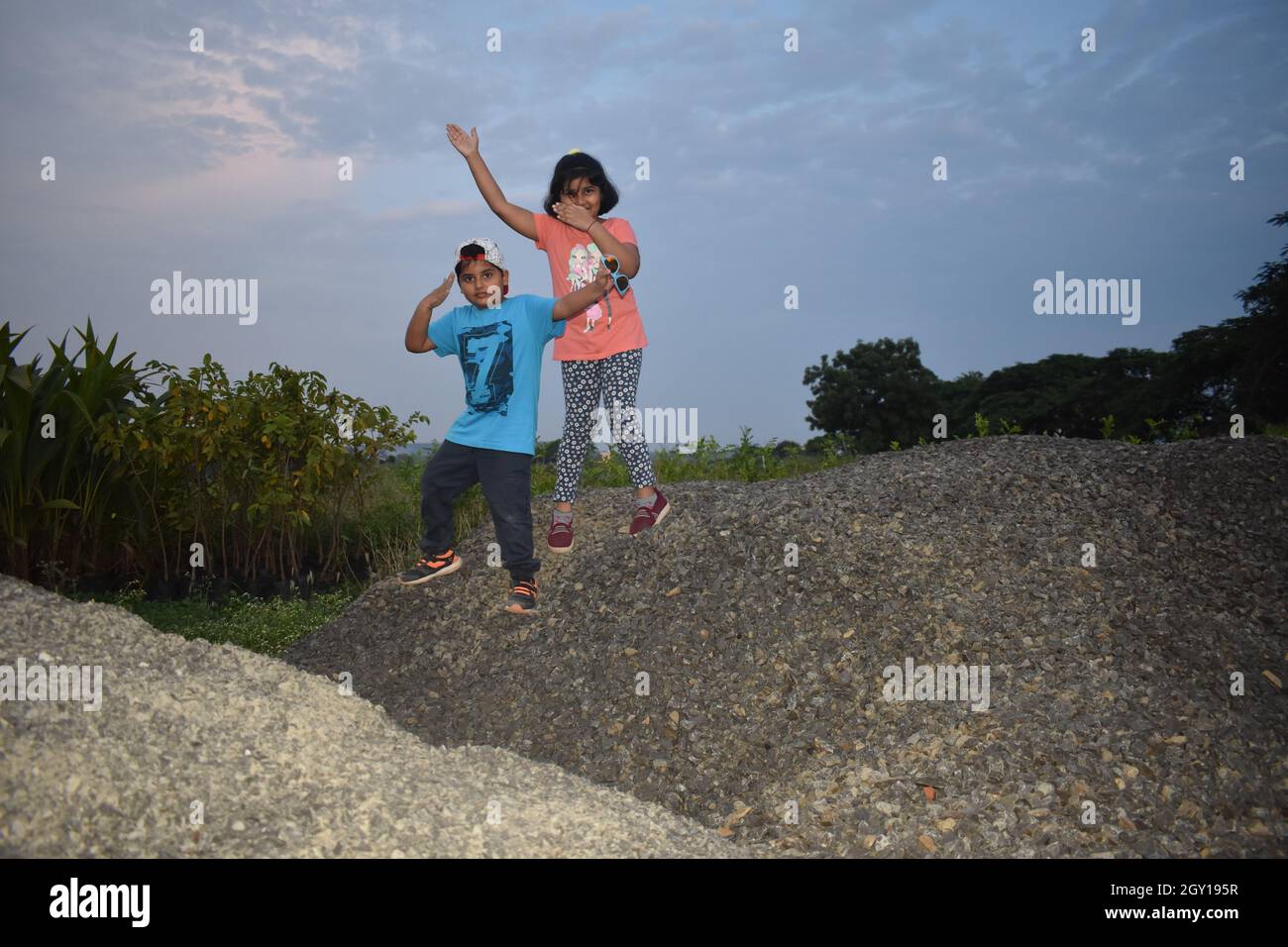 i bambini si divertono a scuola Foto Stock