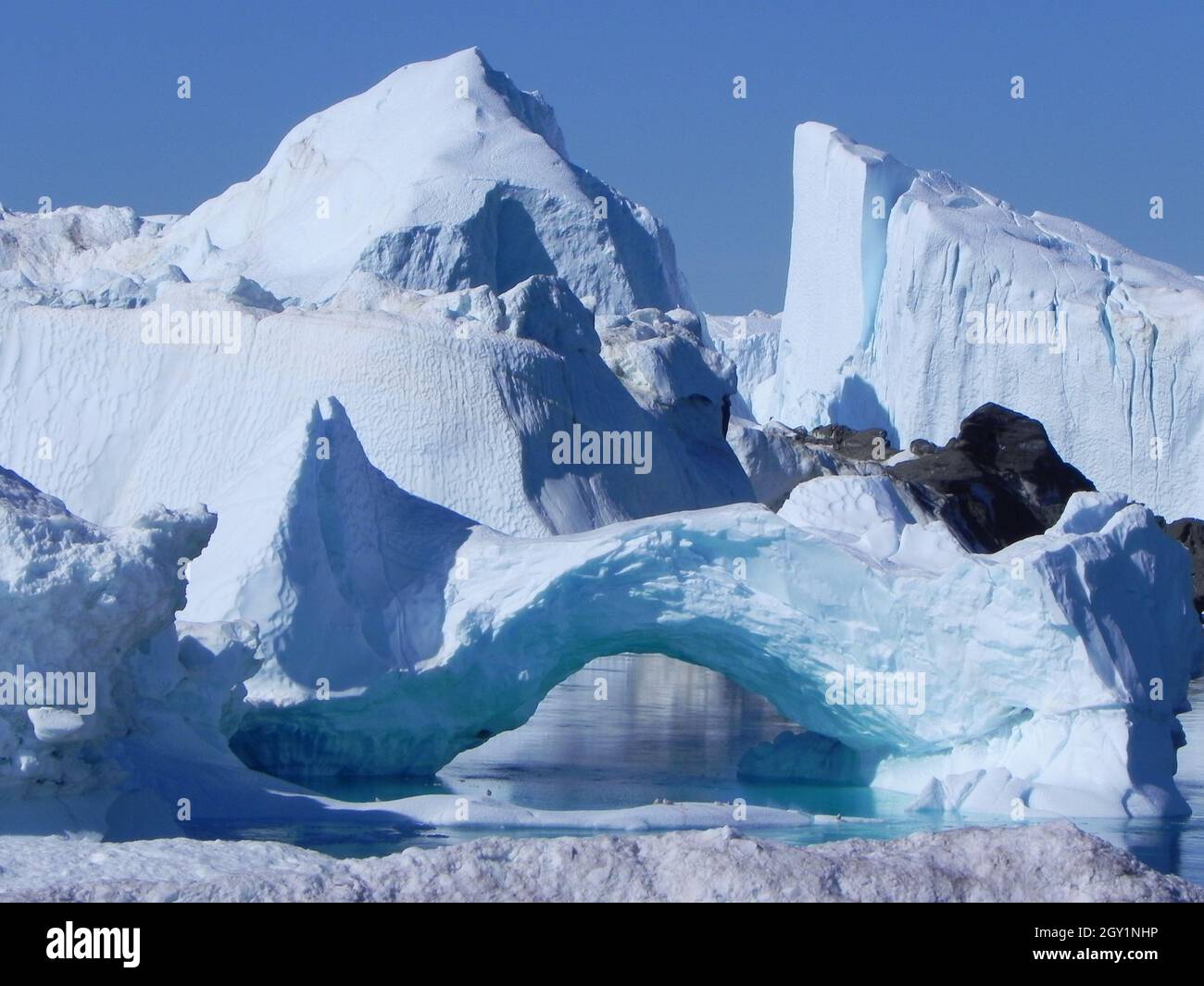Grande formazione di ghiaccio nel fiordo di ghiaccio della Groenlandia Foto Stock