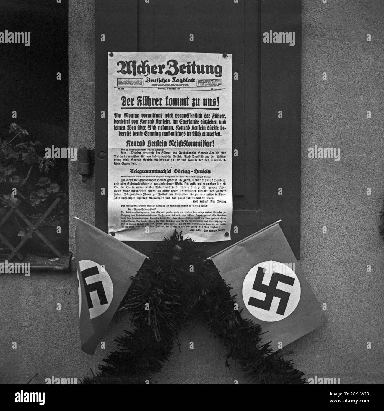 Fuhrer adolf hitler salutate heil hitler immagini e fotografie stock ad ...