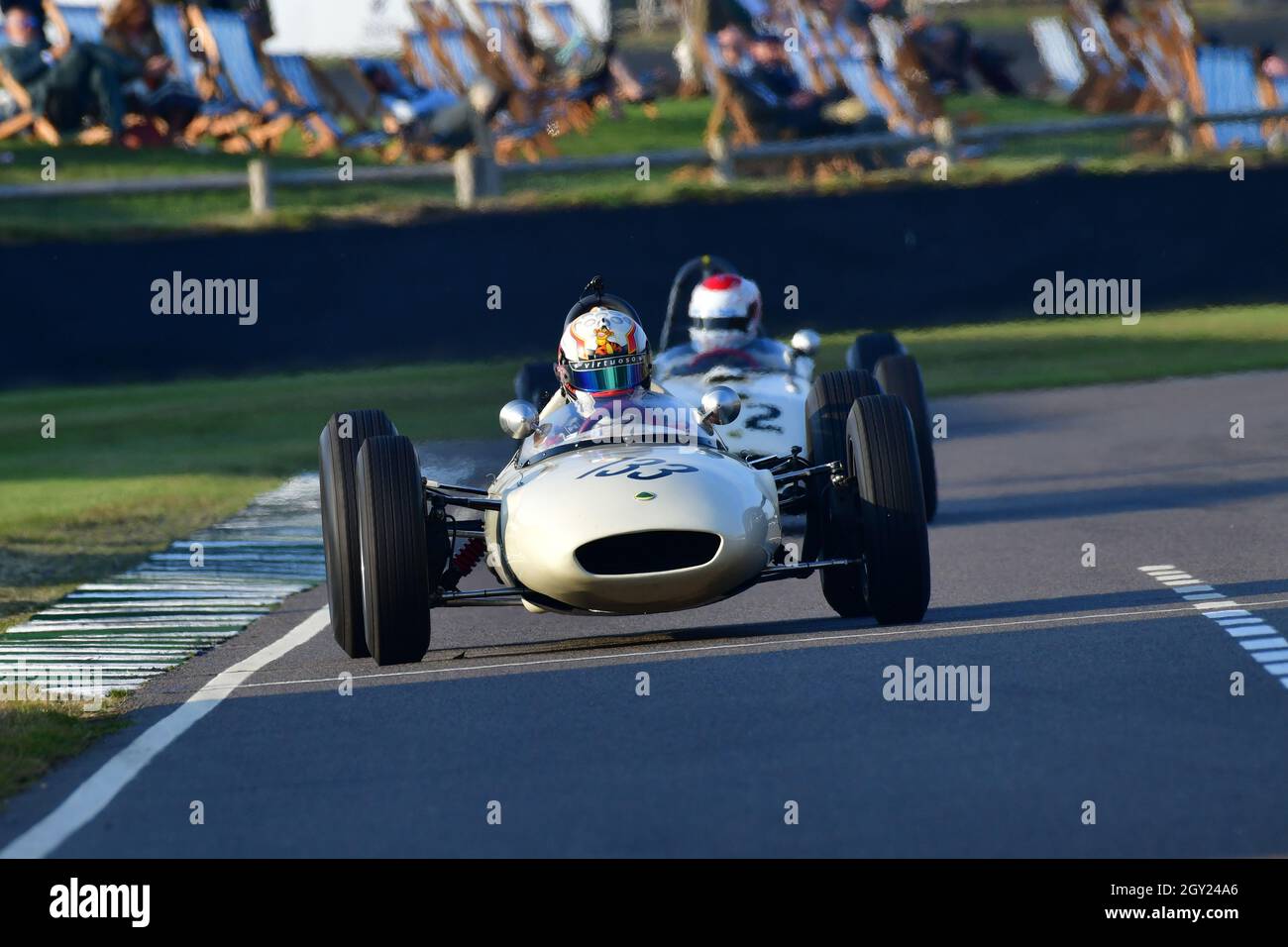 Timothy de Silva, Lotus-BRM 24, Glover Trophy, vetture 1500cc Grand Prix che gareggia tra il 1961 e il 1965, Goodwood Revival 2021, Goodwood, Chichester, W. Foto Stock