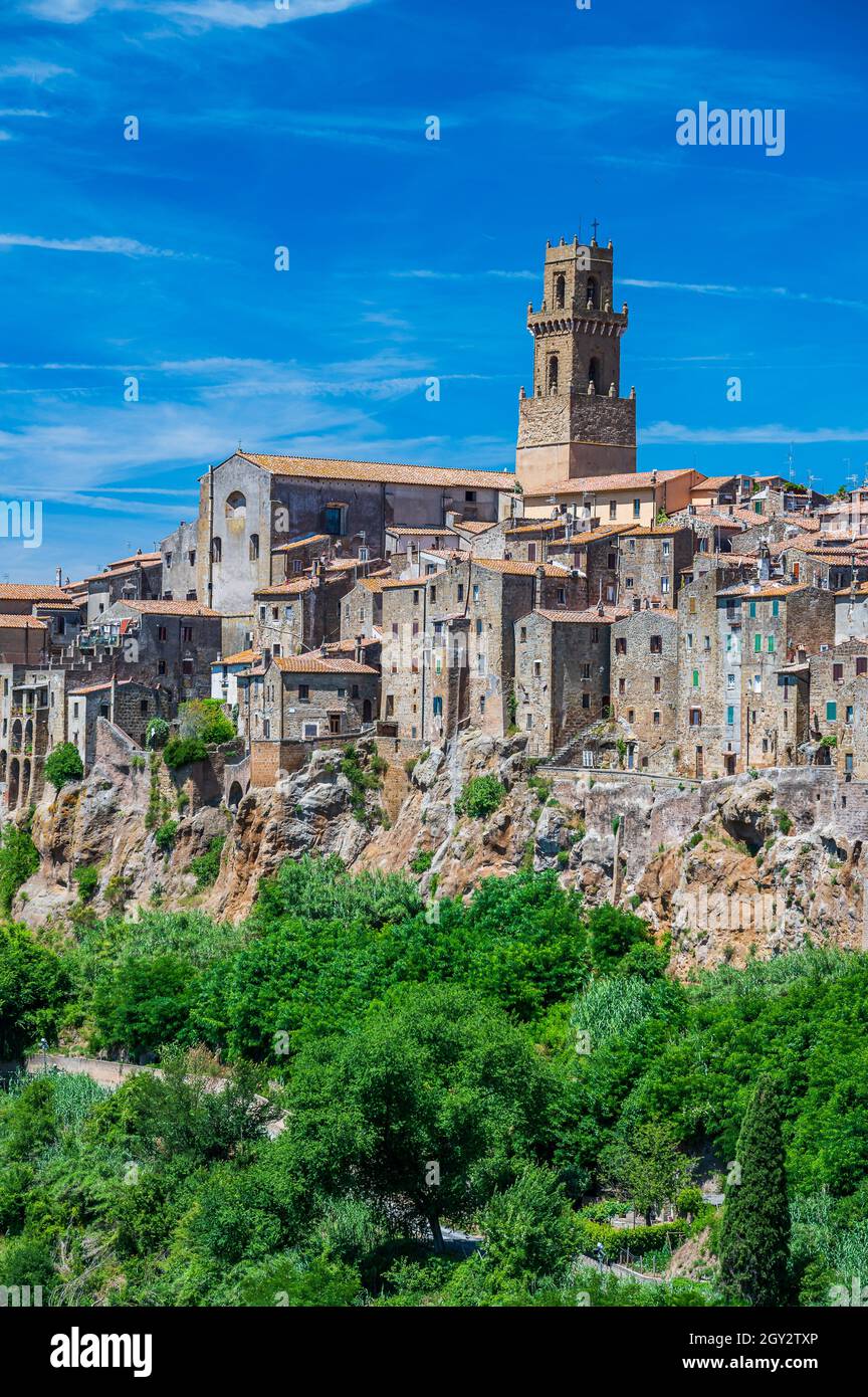 Antico borgo di Pitigliano nei pressi di Grosseto, noto anche come piccola Gerusalemme Foto Stock