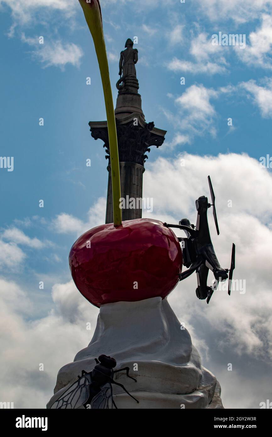 Arte contemporanea al quarto plinto in Trafalgar Square, Londra, Inghilterra, Regno Unito, Europa Foto Stock