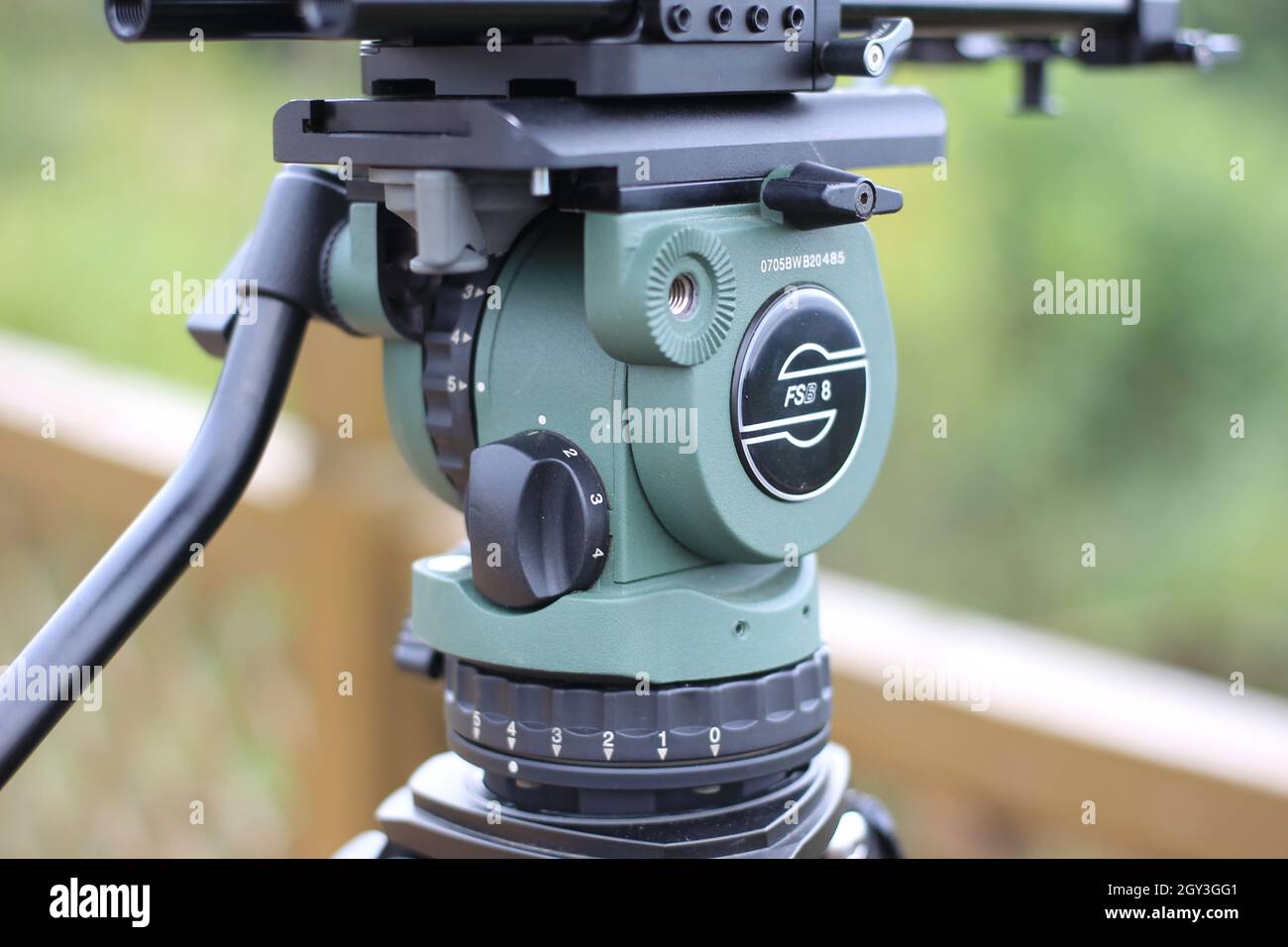 Testa del cavalletto Sachtler. 6 Ott 2021 Foto Stock