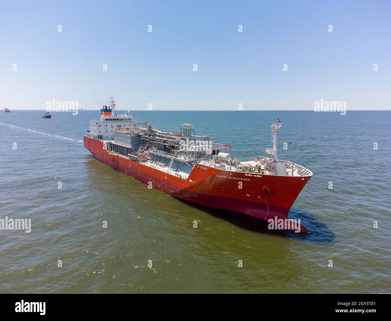 HOUSTON, STATI UNITI - 05 maggio 2021: Vettore LPG Happy Albatross ancorato a Fairway Anchorage al porto di Houston. Petroliera a gas ''Happy Albatross '' Foto Stock