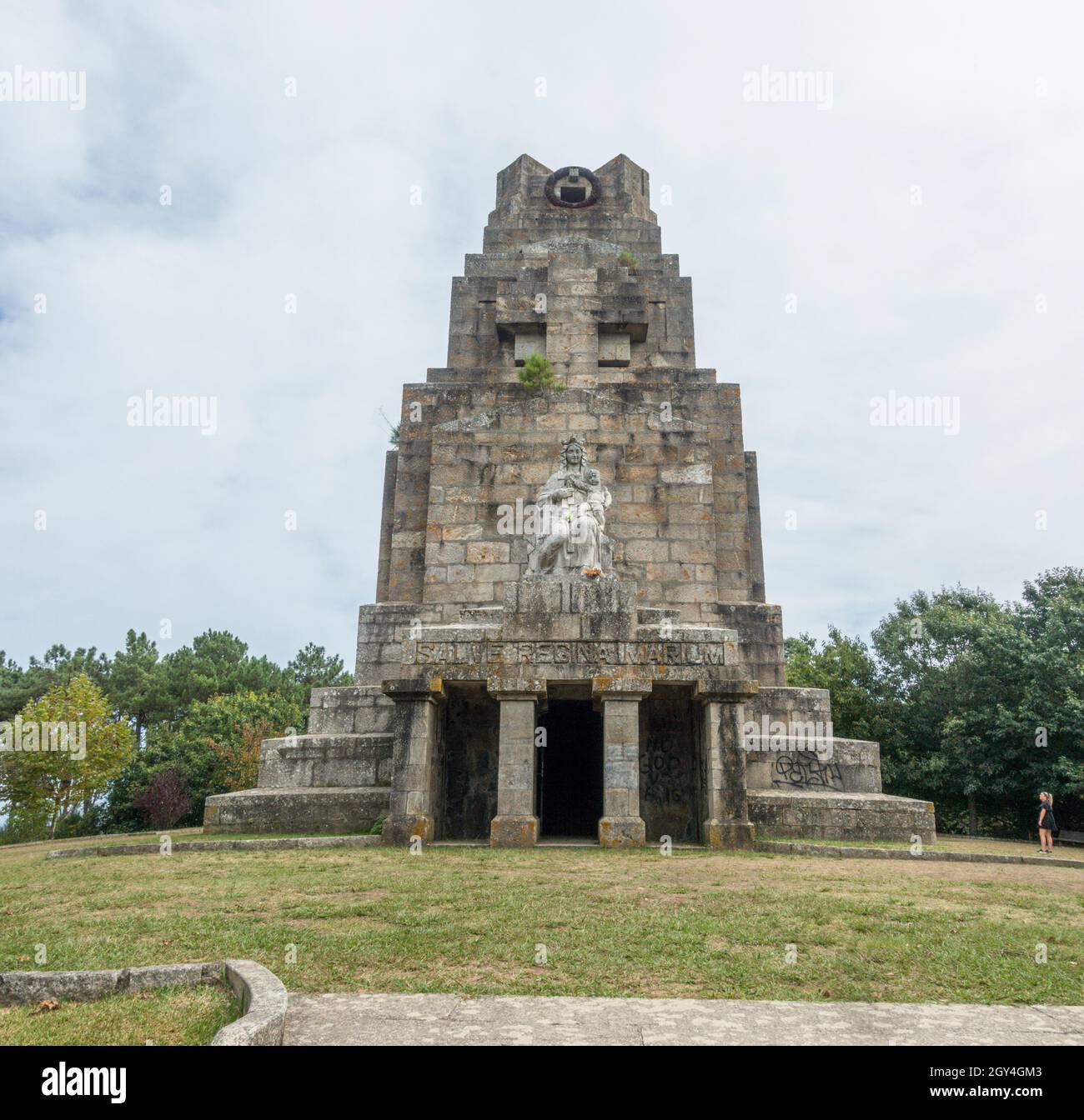 Monumento marino universale al punto di vista del Monte Moteferro, Galizia, Spagna. Foto Stock