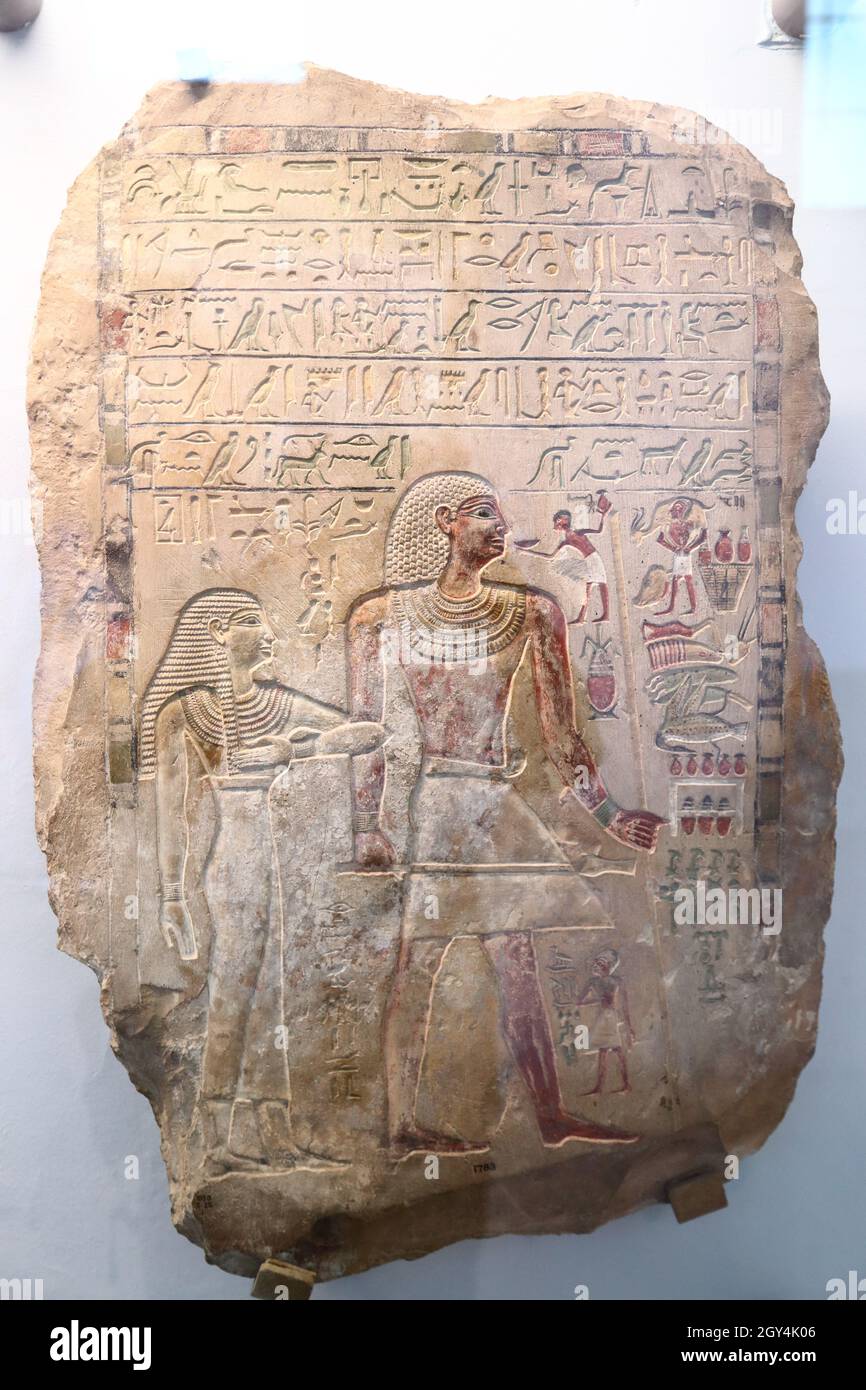 Stela tomba di pietra calcarea di Anhurnakht da Naga el-Deir, Egitto al British Museum, Londra, Regno Unito Foto Stock