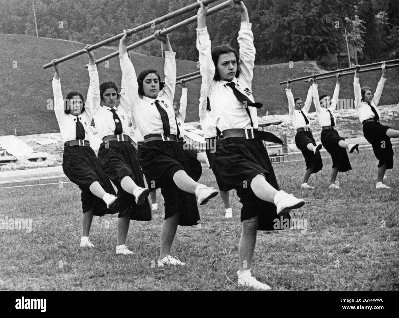 le-ragazze-del-nuovo-gioventu-femminile-