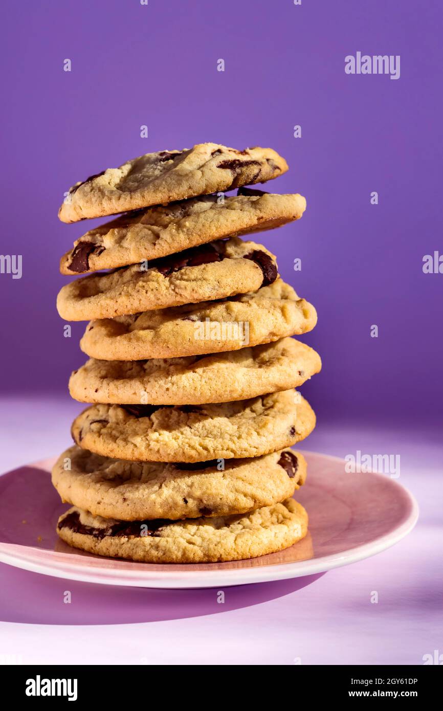 Biscotti fatti in casa con chip Choc Foto Stock