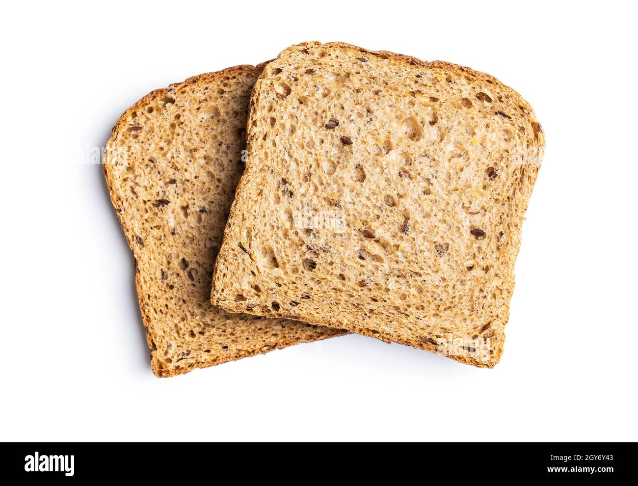 Pane integrale affettato isolato su sfondo bianco. Foto Stock