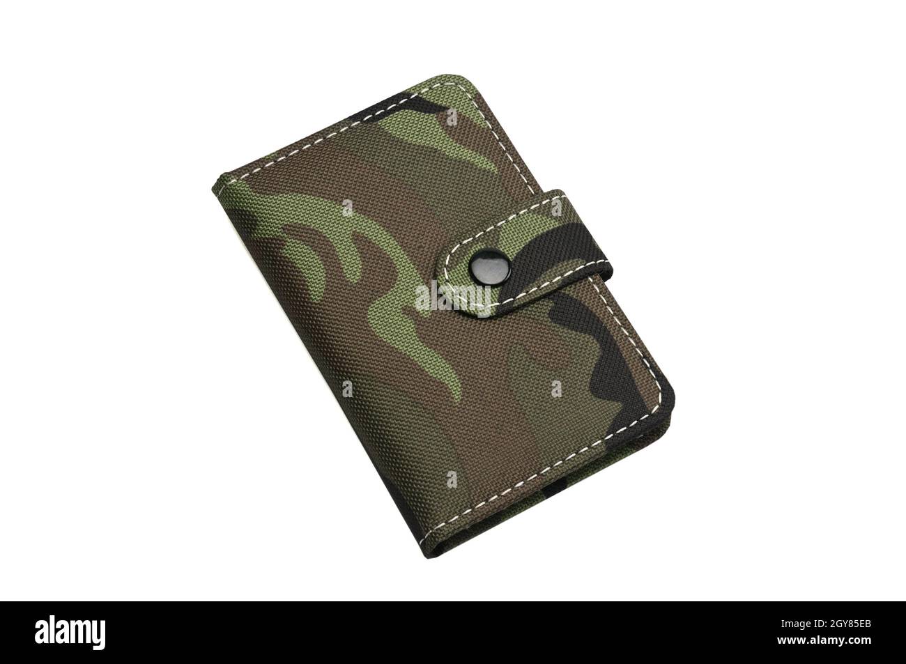 Blocco note in design militare per note quotidiane e note su uno sfondo bianco isolato Foto Stock