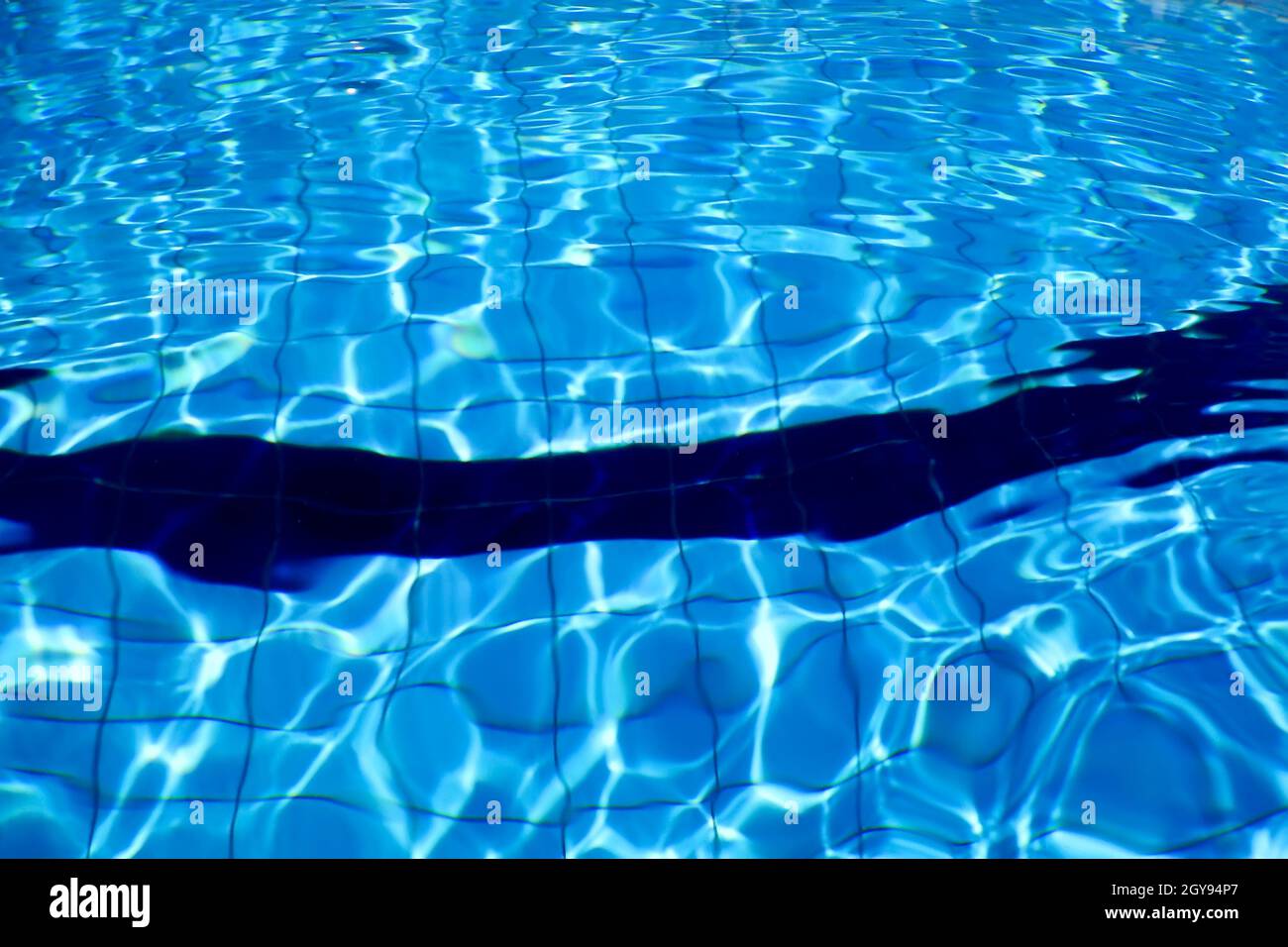 Acqua superficie subacquea, piscina superficie acqua sfondo Foto Stock