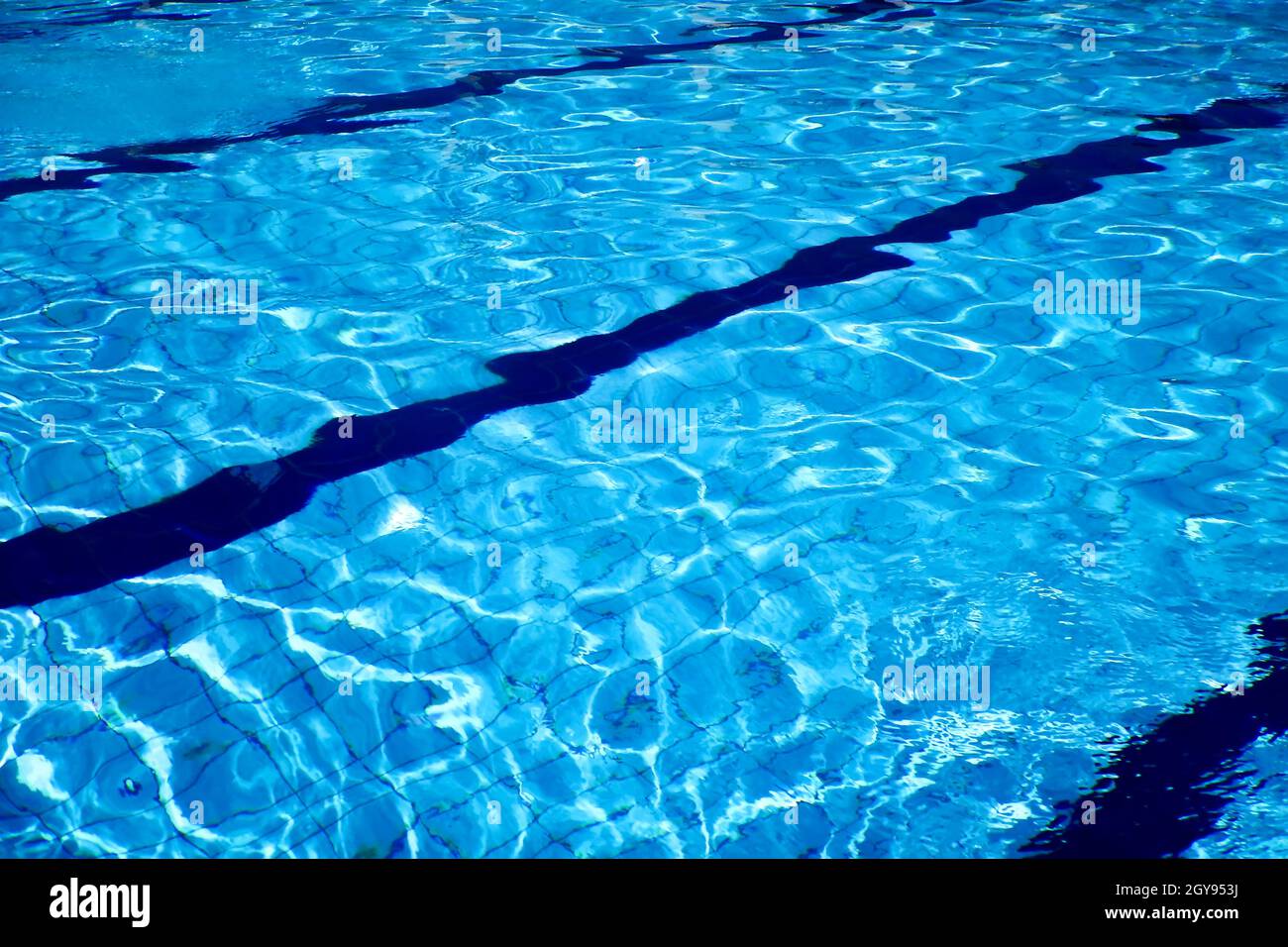 Blu Ripple acqua sfondo, acqua superficie piscina blu Foto Stock