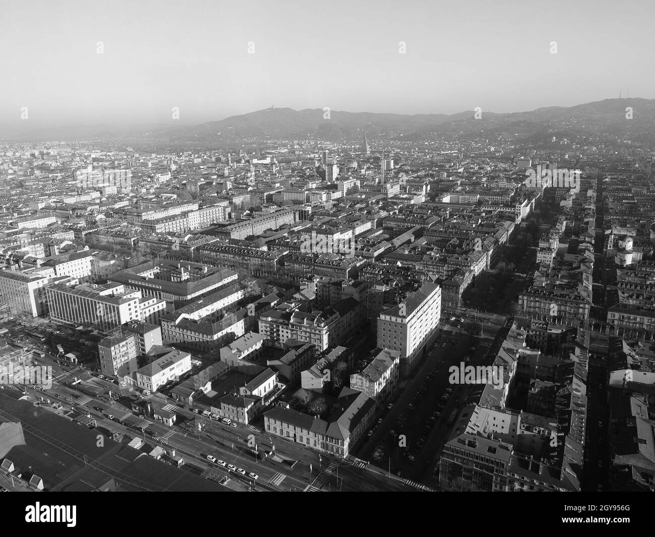 Veduta aerea della città di Torino, Italia con Piazza Castello in bianco e nero Foto Stock
