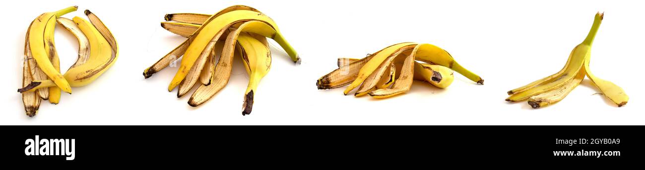 Raccolta di bucce di banana isolate su sfondo bianco. Set di foto in primo piano di rifiuti organici Foto Stock