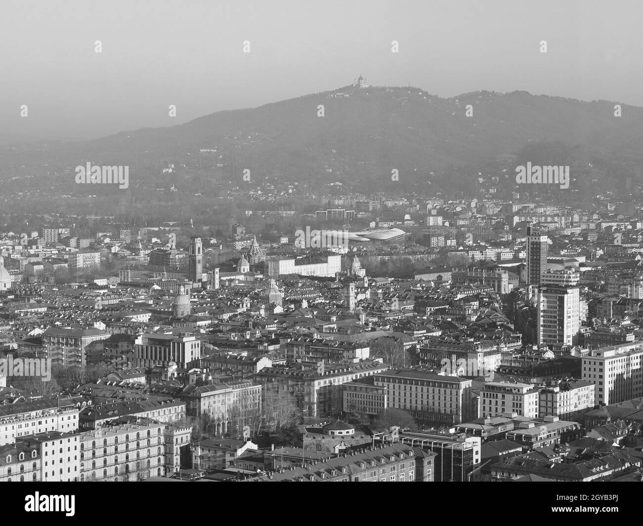Veduta aerea della città di Torino, Italia con Piazza Castello in bianco e nero Foto Stock