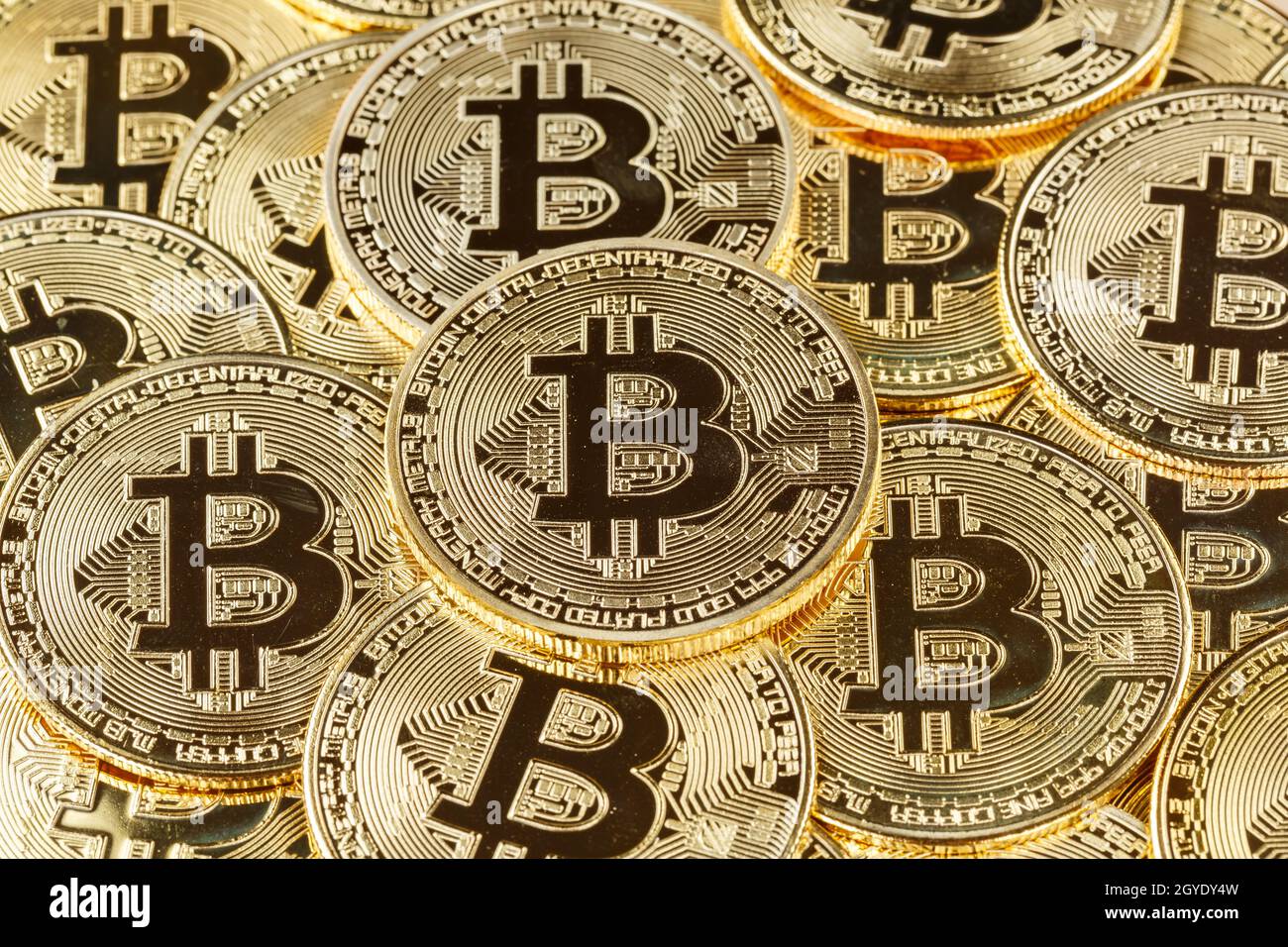 Bitcoin criptovaluta pagamento online pagare denaro digitale criptovaluta business finanzia moneta di punta Foto Stock
