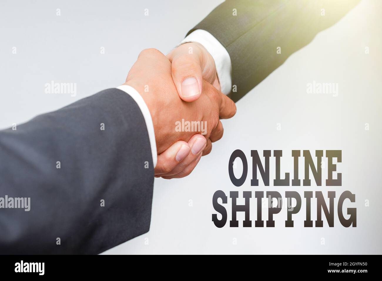 Caption concettuale Online Shipping, Conceptual photo l'atto o il modo di consegnare qualcosa attraverso la rete due Professional ben vestito Corporate Foto Stock