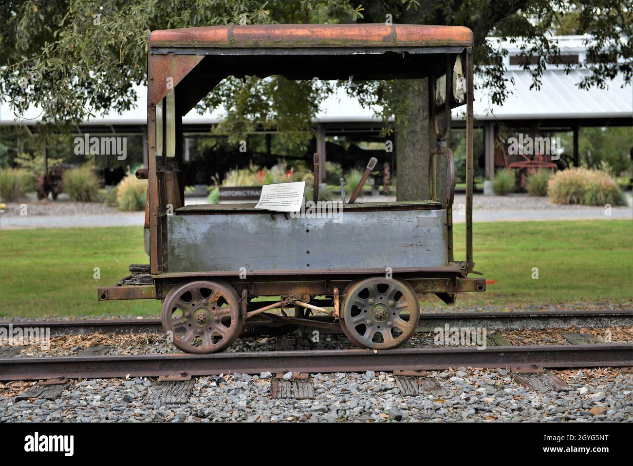 Macchina di manutenzione ferroviaria, costruita da Fairway Railway Motors Inc.. Foto Stock