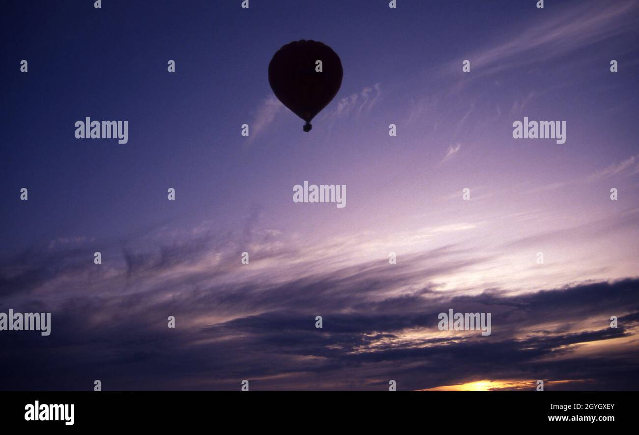 La Canberra Hot Air Balloon Spectacular, precedentemente conosciuta come Canberra Balloon Festival, è un festival annuale di mongolfiera. Canberra, ATTO. Foto Stock