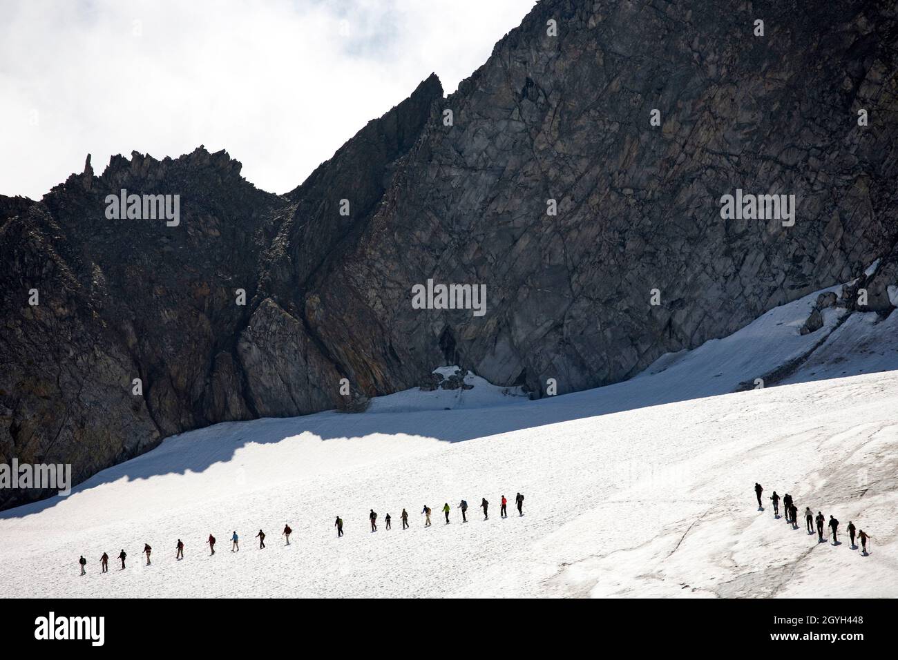 Escursionisti sul ghiacciaio Rettenbach Foto Stock