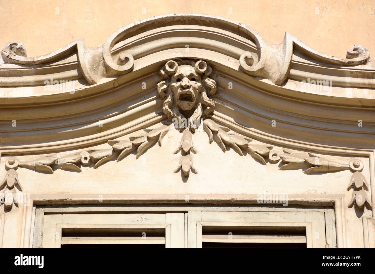 Italia, Roma, Palazzo del Grillo, finestra Foto Stock