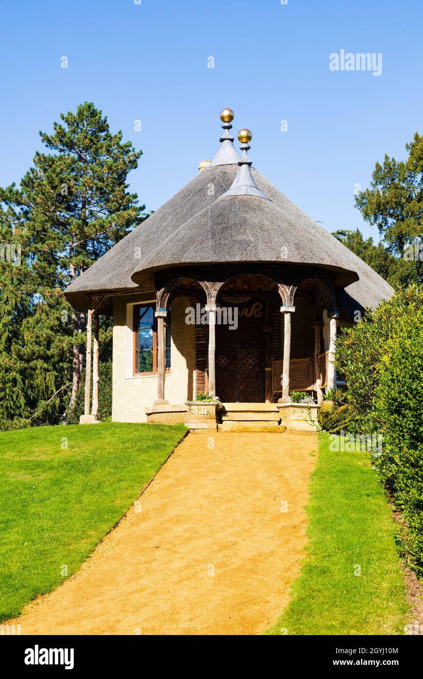Swiss Cottage nel Giardino Svizzero, collezione Shuttleworth, Old Warden, Bedfordshire, Inghilterra. Foto Stock