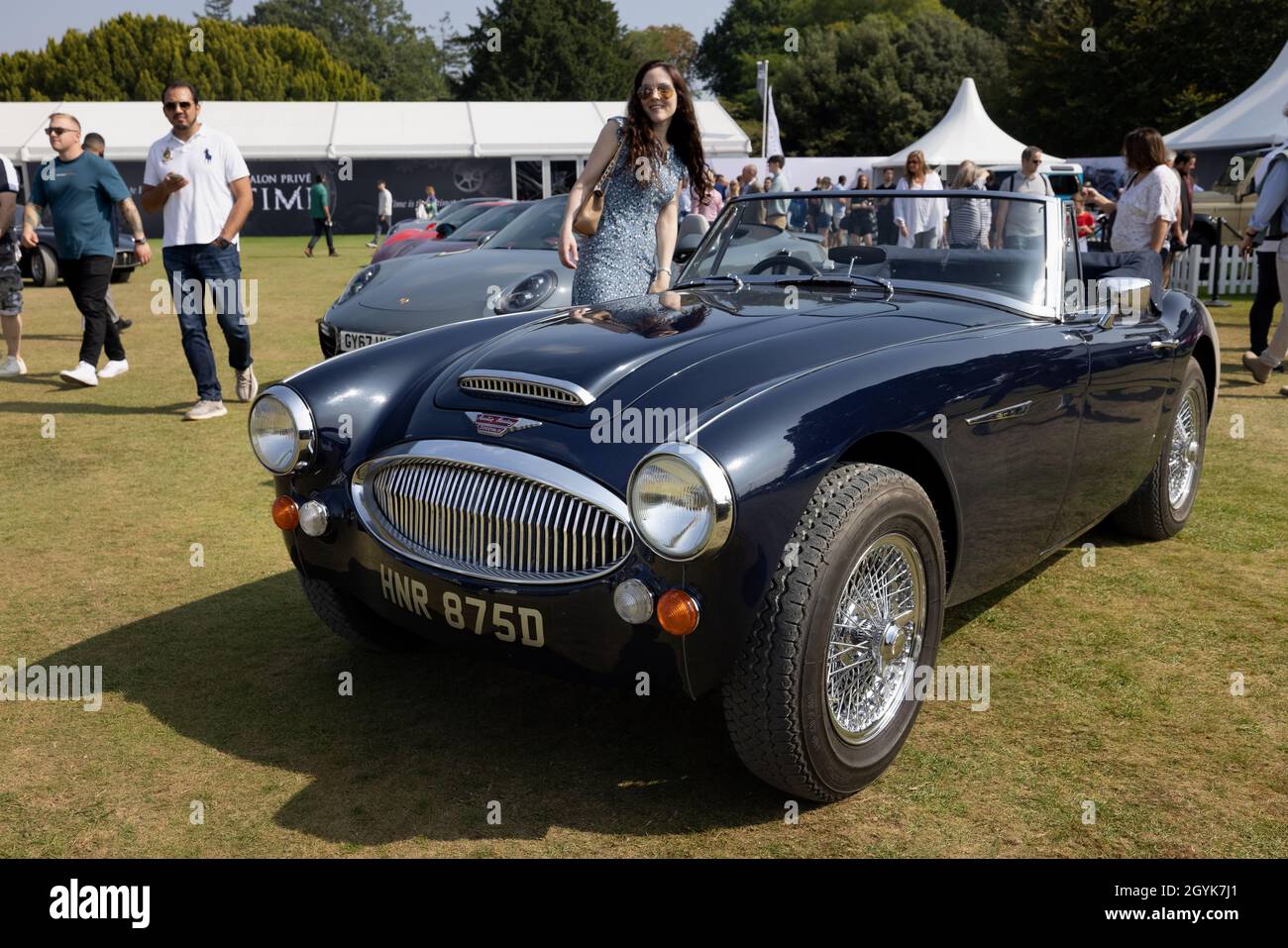 Austin-Healey 3000 ‘HNR 875D’ in mostra al Concours d'Elegance tenutosi al Blenheim Palace il 5 settembre 2021 Foto Stock