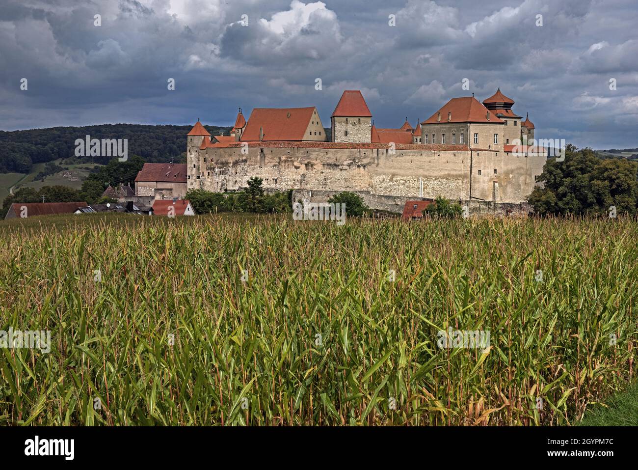 Castello medievale di Harburg lungo la strada romantica in Baviera, Germania Foto Stock