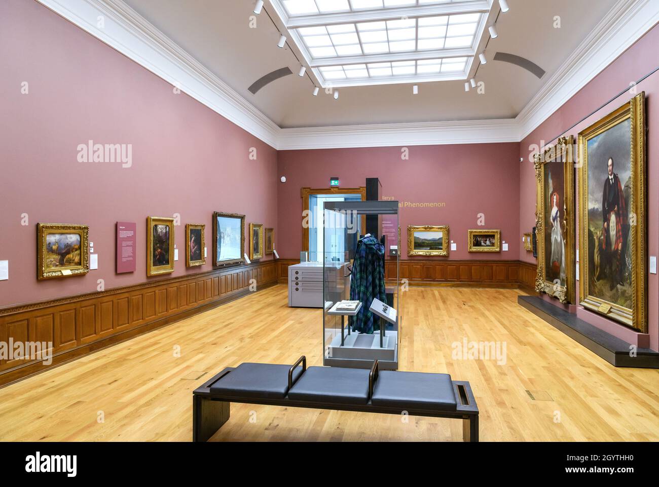 Interno della Aberdeen Art Gallery, Aberdeen, Scozia, Regno Unito Foto Stock