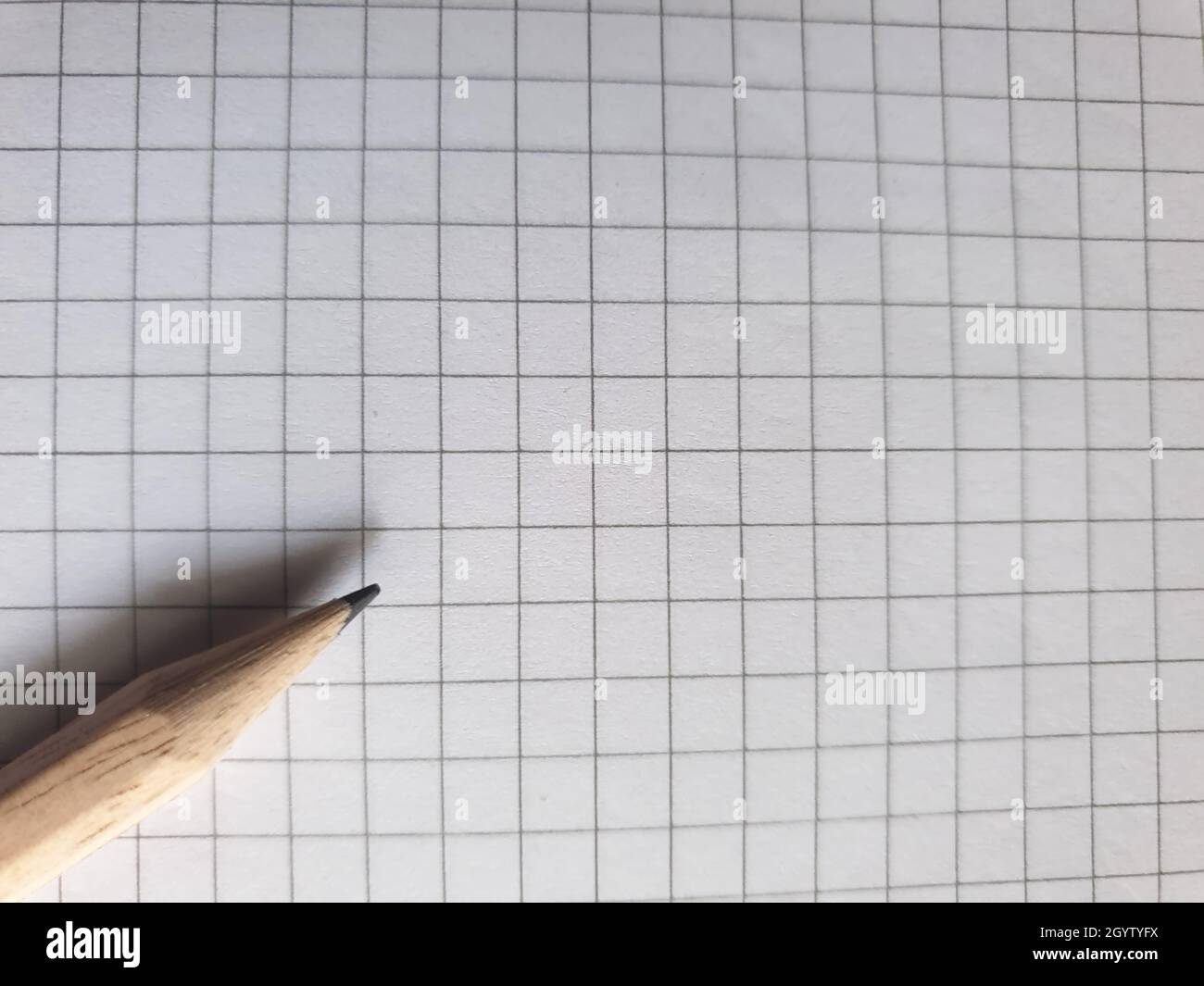 Prendere nota su una carta a scacchi vuota Foto Stock