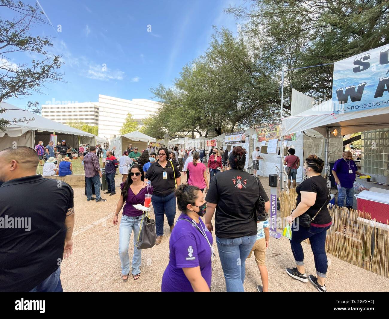Le persone si godono un Tucson Festival Foto Stock