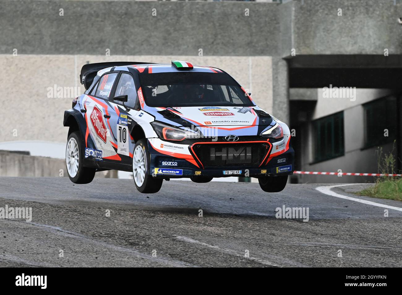 STEFANI NICOLA (ITA) CARGNELOTTI PAOLO (ITA) - HYUNDAI I20 WRC 2014 durante RallyLegend 2021, Rally a San Marino, Repubblica di San Marino, ottobre 08 2021 Foto Stock