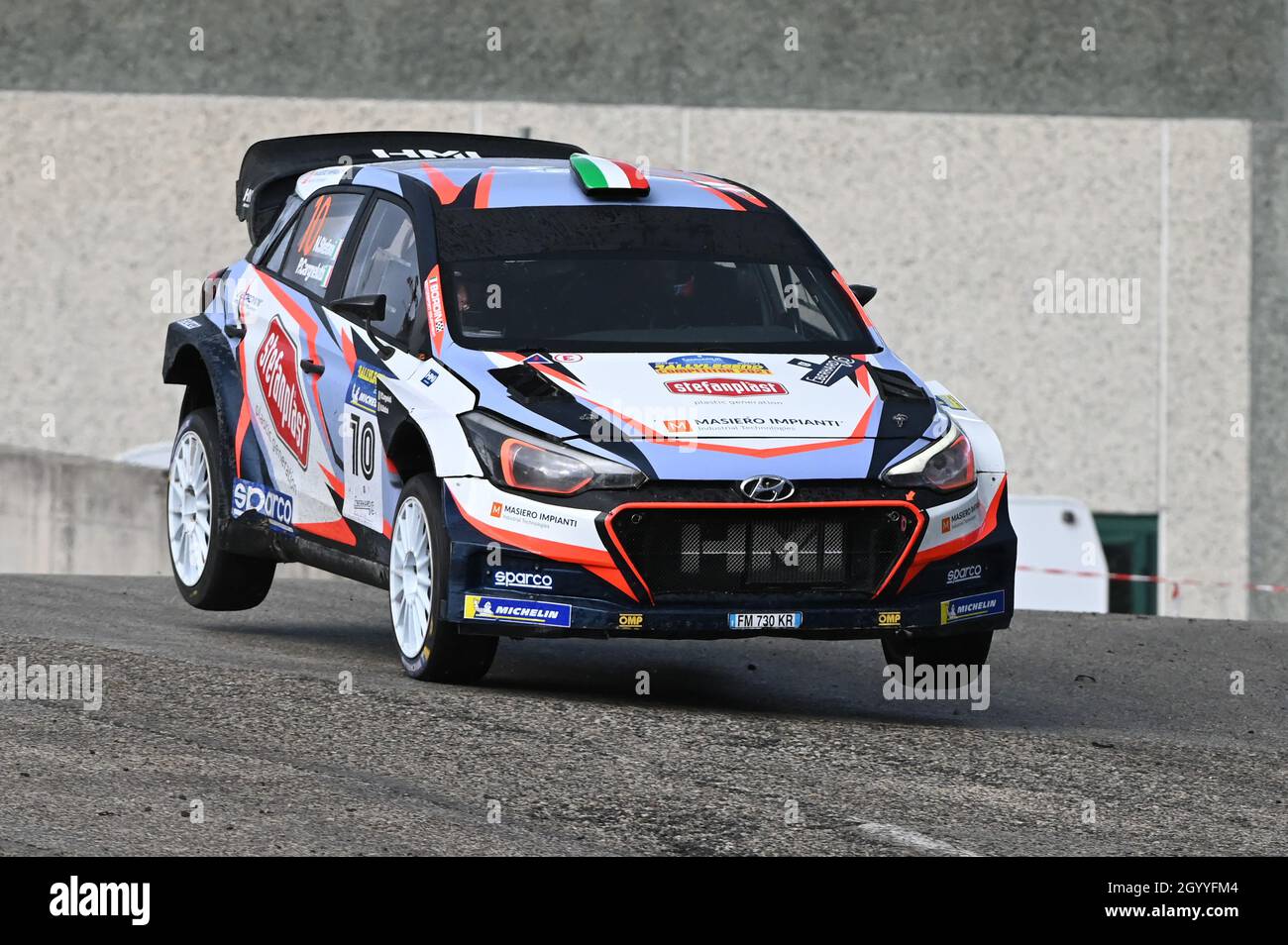 STEFANI NICOLA (ITA) CARGNELOTTI PAOLO (ITA) - HYUNDAI I20 WRC 2014 durante RallyLegend 2021, Rally a San Marino, Repubblica di San Marino, ottobre 08 2021 Foto Stock