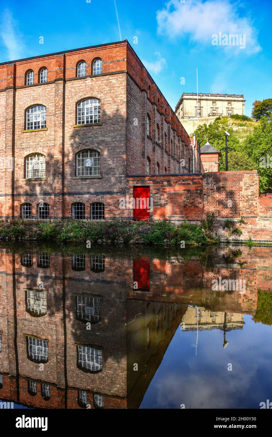 Nottingham Canal e Nottingham Castle Foto Stock