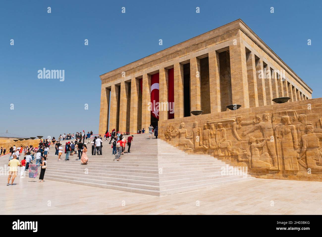 Ankara Anitkabir Monumento Ataturk Mausoleo Vista pittoresca mozzafiato durante il giorno della Vittoria Zafer Bayrami Foto Stock