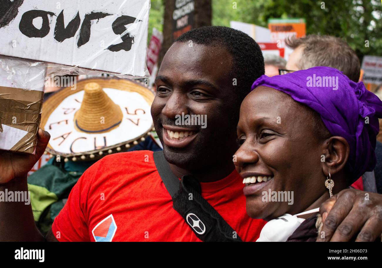 Femi Oluwole alla protesta anti-Trump a Londra, giugno 2019 Foto Stock