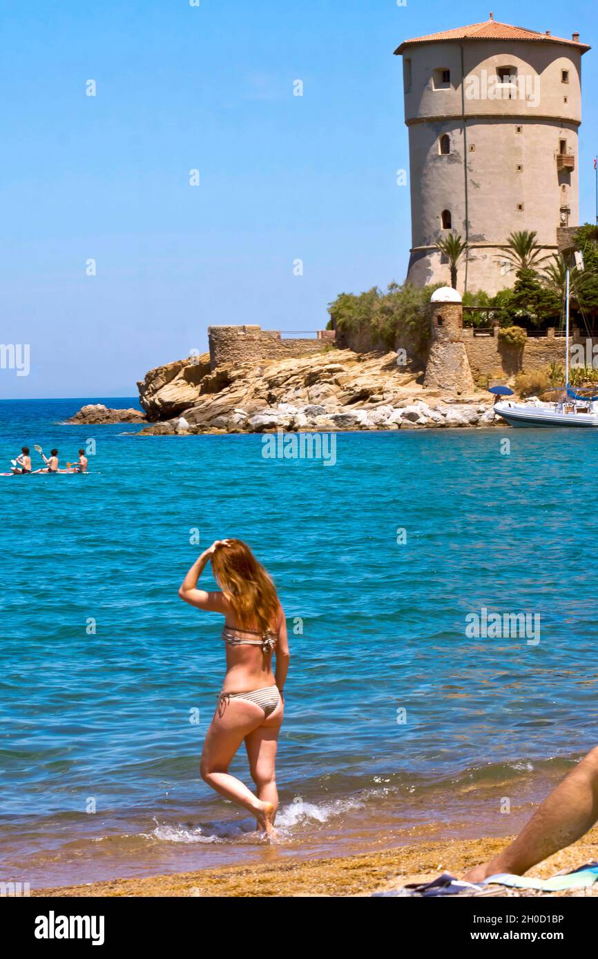 Arcipelago Toscano, Giglio Campese, Torre Medicea, Isola del Giglio, Toscana, Italia, Europa Foto Stock