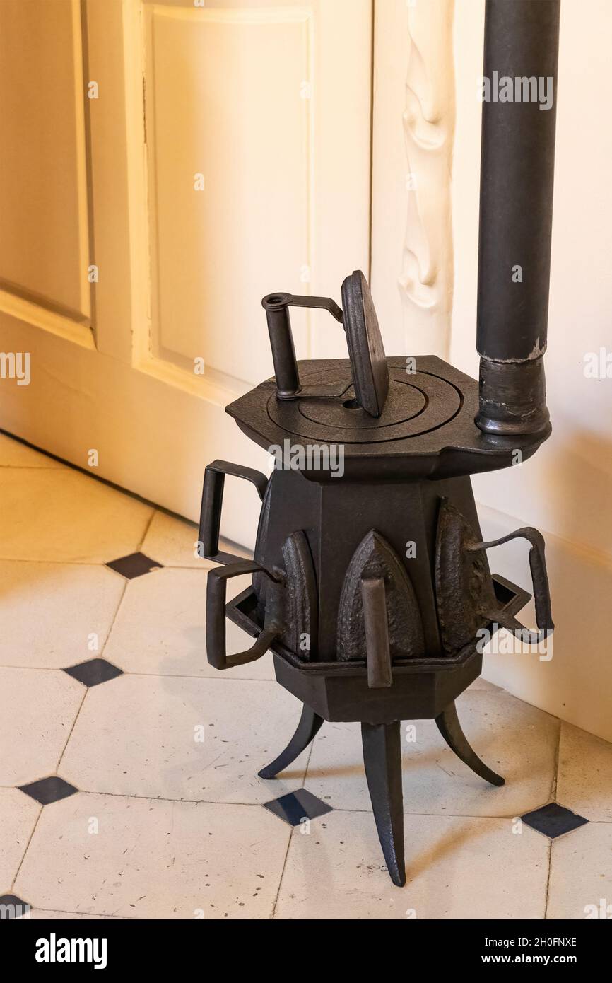 Stufa Pieghevole Barebones Living Flatbrook &ndash; A Legna, Carbone O Pellet, Per Camping