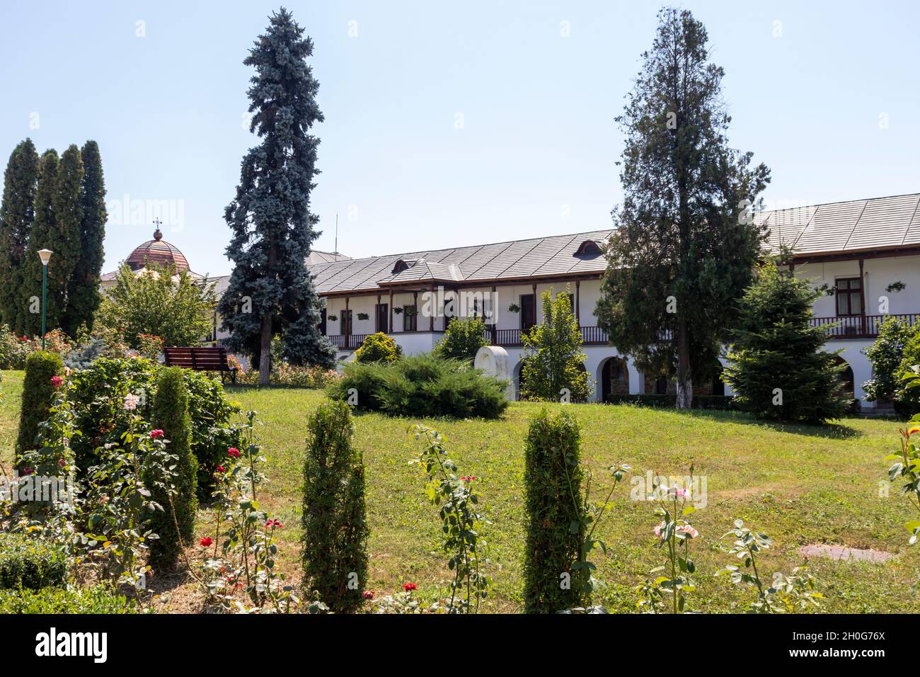 Monastero medievale di Cernica vicino alla città di Bucarest, Romania Foto Stock