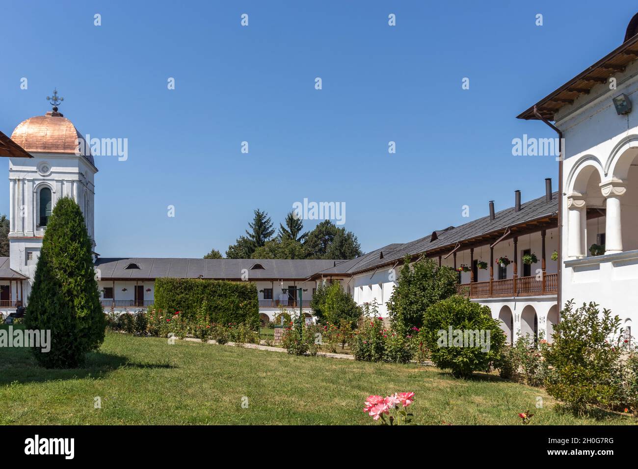 Monastero medievale di Cernica vicino alla città di Bucarest, Romania Foto Stock