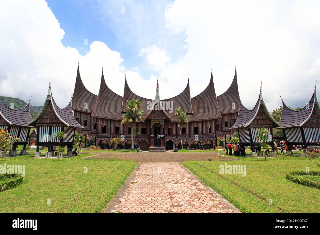 Centro di documentazione e informazione culturale Minangkabau a Padang Panjang, Sumatra occidentale, Indonesia. Foto Stock