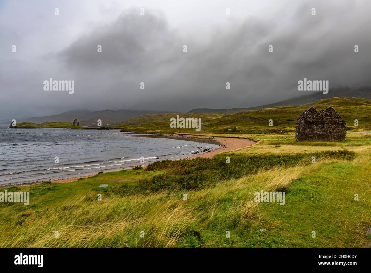 Casa in rovina lungo la strada N 500, Scozia, Regno Unito Foto Stock