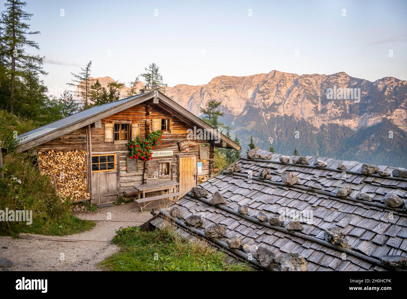 Rifugio, Schaertenalm, Alpi Berchtesgaden, Berchtesgadener Land, alta Baviera, Baviera, Germania Foto Stock