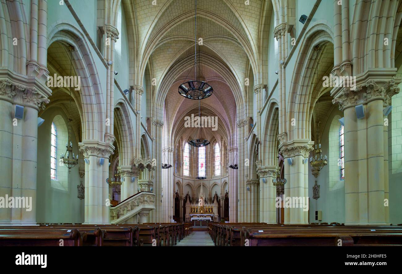 Interior, Eglise Saint Pierre en Broceliande de Bedee, Bedee, Ille-et-Vilaine, Francia Foto Stock