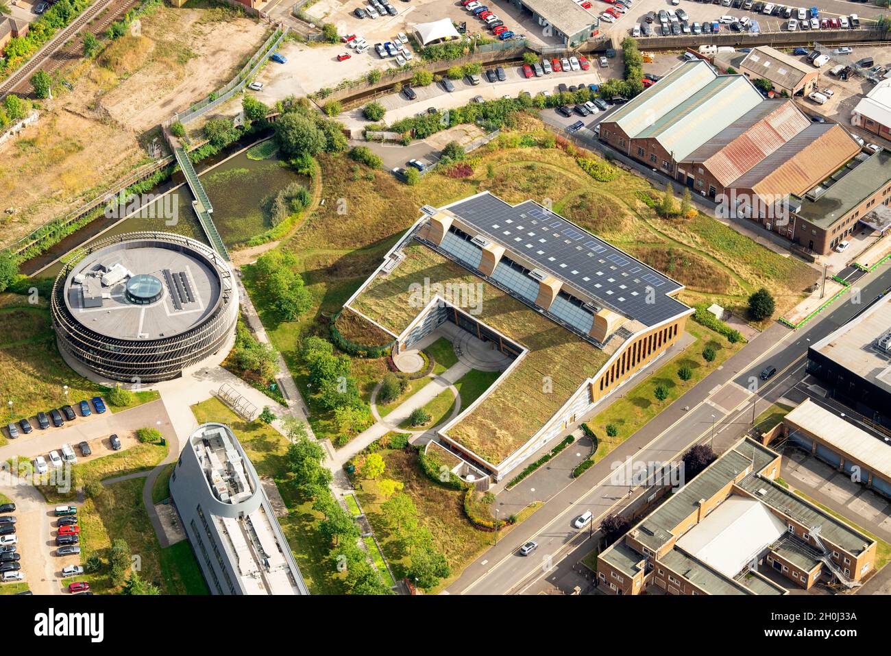 Immagine aerea di Glaxo Smith Kline Carbon Neutral Laboratory presso il Nottingham University Jubilee Campus, Inghilterra Regno Unito Foto Stock