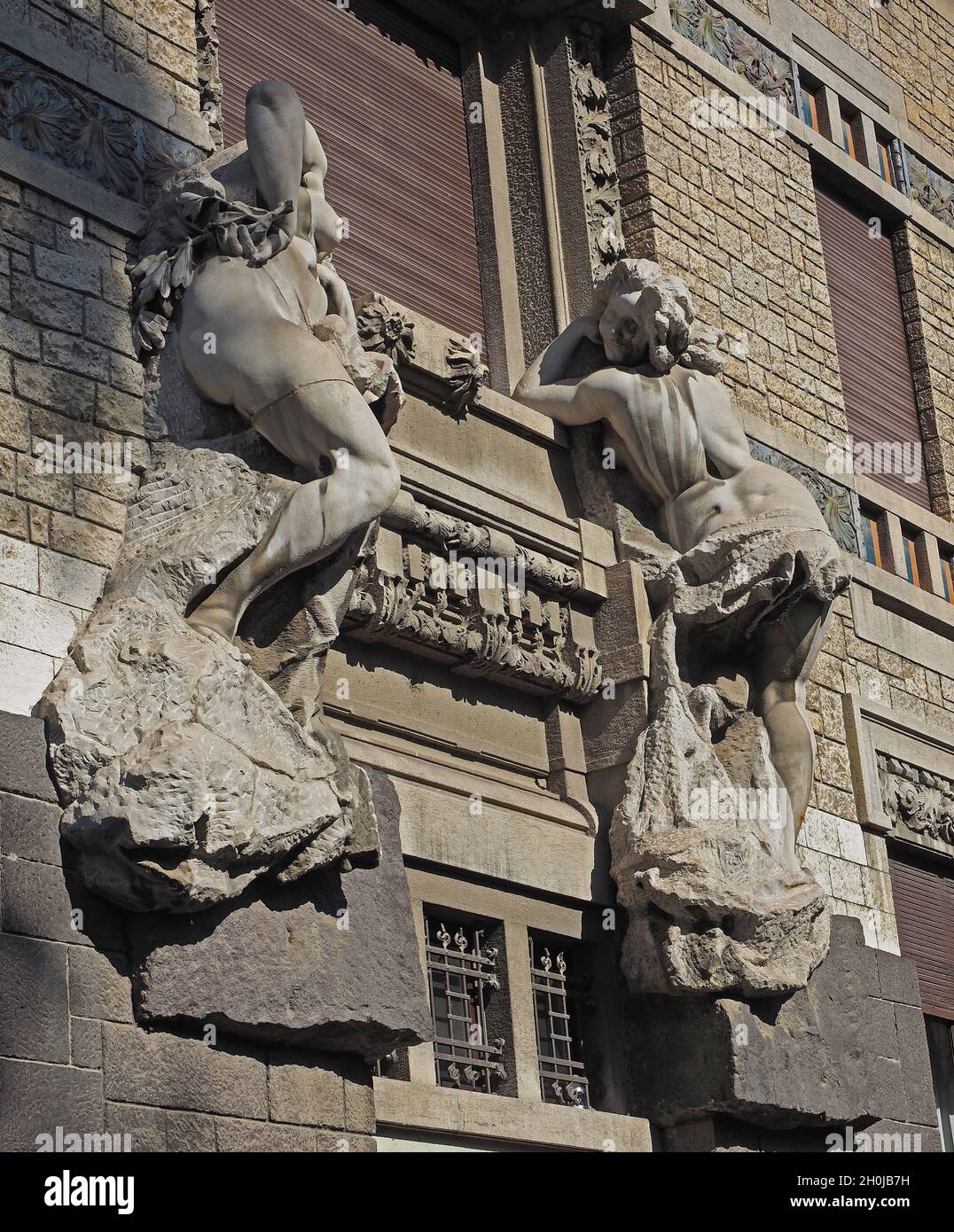 Europa, Italia, Lombardia, Milano, Villa Romeo Faccanoni, Via Michelangelo 48, designata dall'architetto Giuseppe Sommaruga, ora è la Clinica privata Columb Foto Stock