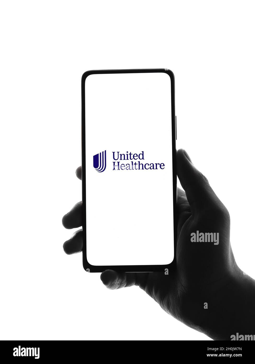 West Bangal, India - 09 ottobre 2021 : UnitedHealthcare logo sullo schermo del telefono immagine stock. Foto Stock