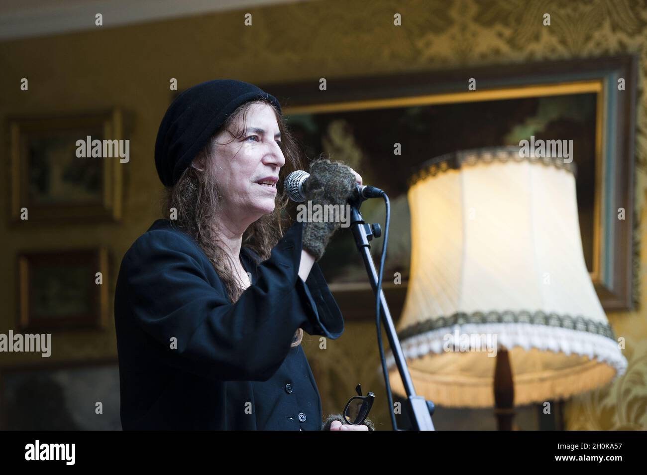 Patti Smith si esibisce in un concerto segreto al Festival 'End of the Road' - Larmer Tree Gardens, Dorset Foto Stock