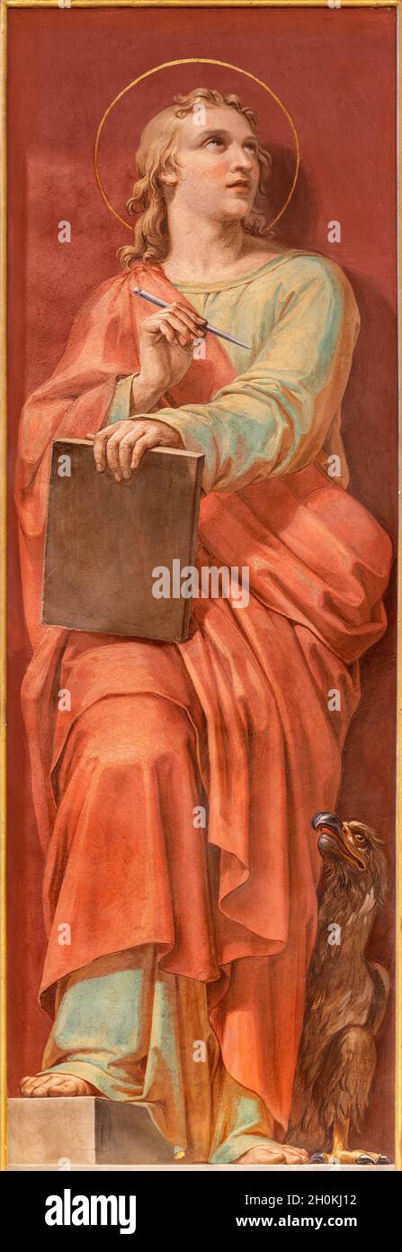 ROMA, ITALIA - 28 AGOSTO 2021: L'affresco dell'apostolo San Giovanni Evangelista nella chiesa di San Girolamo dei Croati di Pietro Gagliardi (1847-1852). Foto Stock